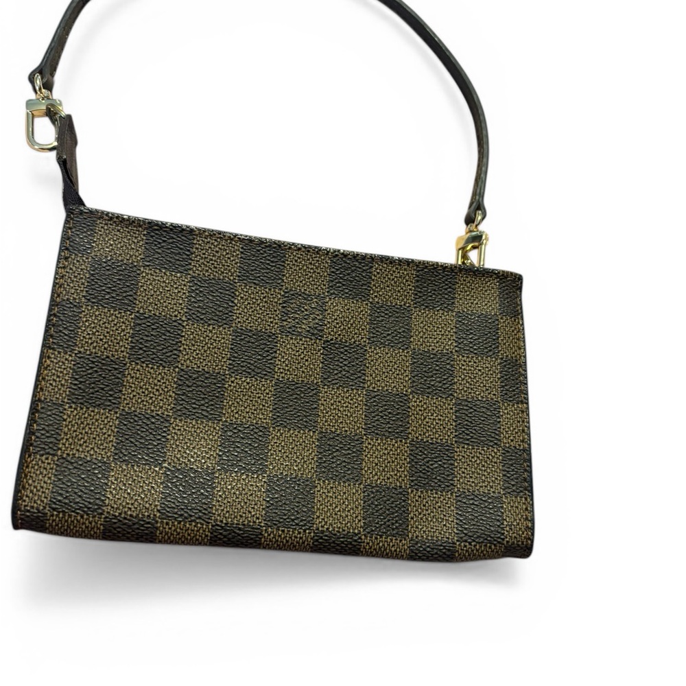 Louis Vuitton Neverfull Pouch in Damier Ebene W/ Strap Attachment • Authentic - Picture 2 of 16